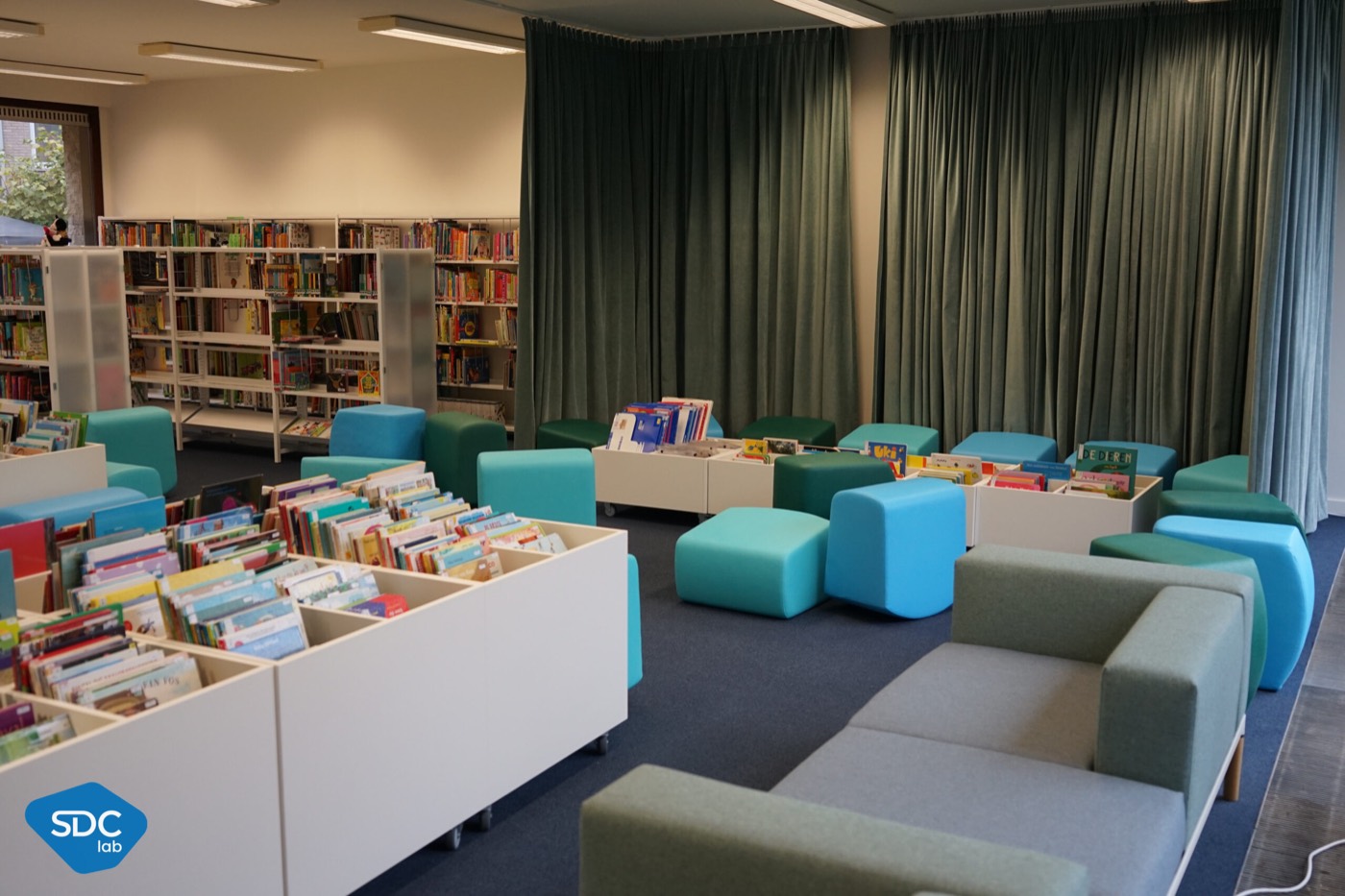 UDA seating in De Zorge library